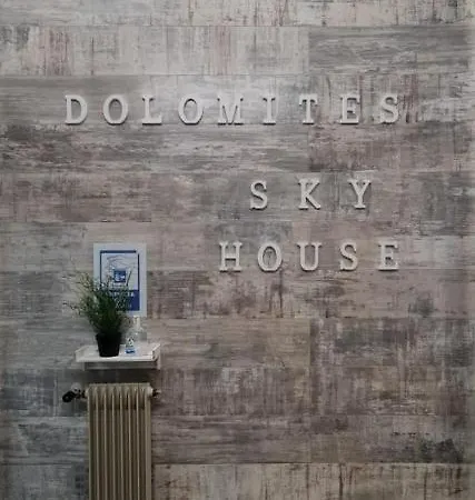 Dolomites Ski House *